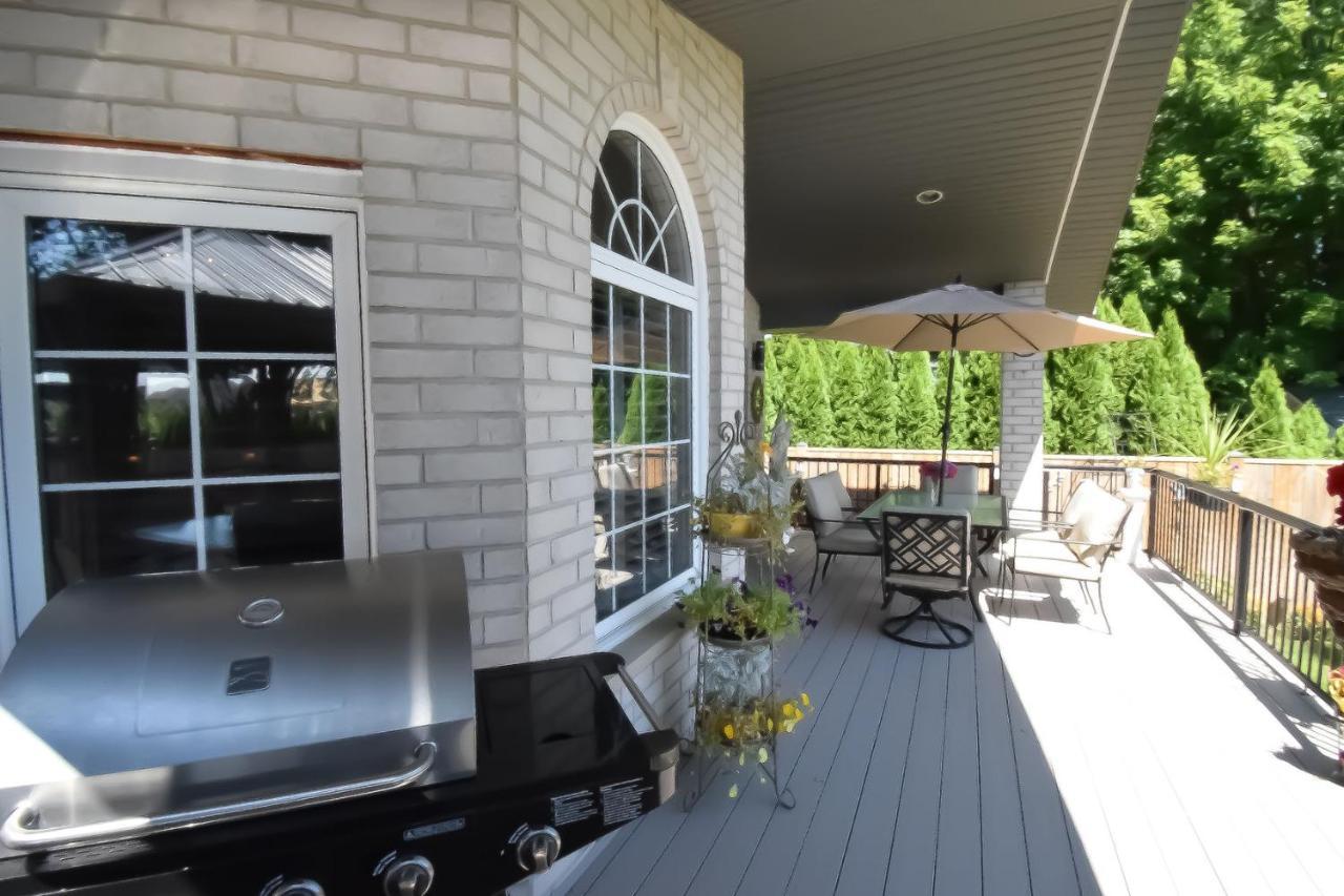 Graystone Bed & Breakfast 나이아가라온더레이크 외부 사진
