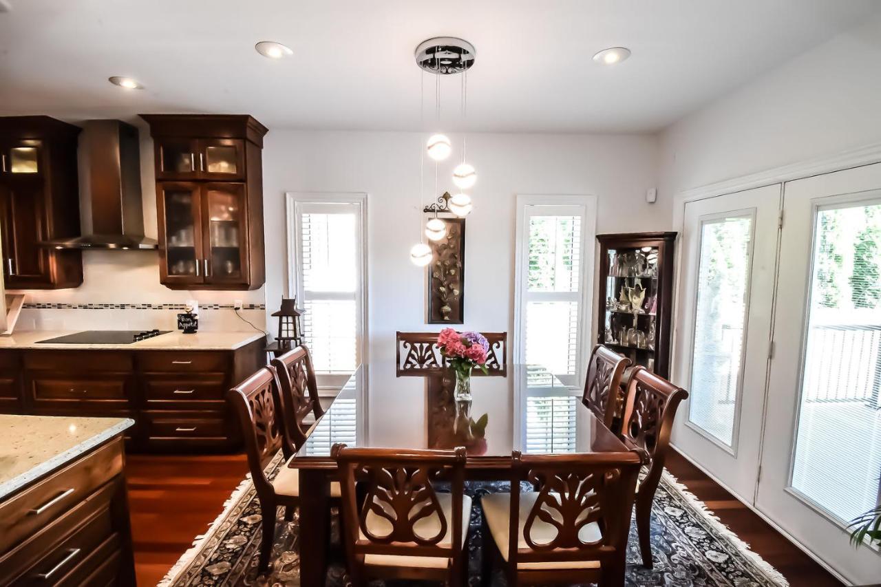 Graystone Bed & Breakfast 나이아가라온더레이크 외부 사진