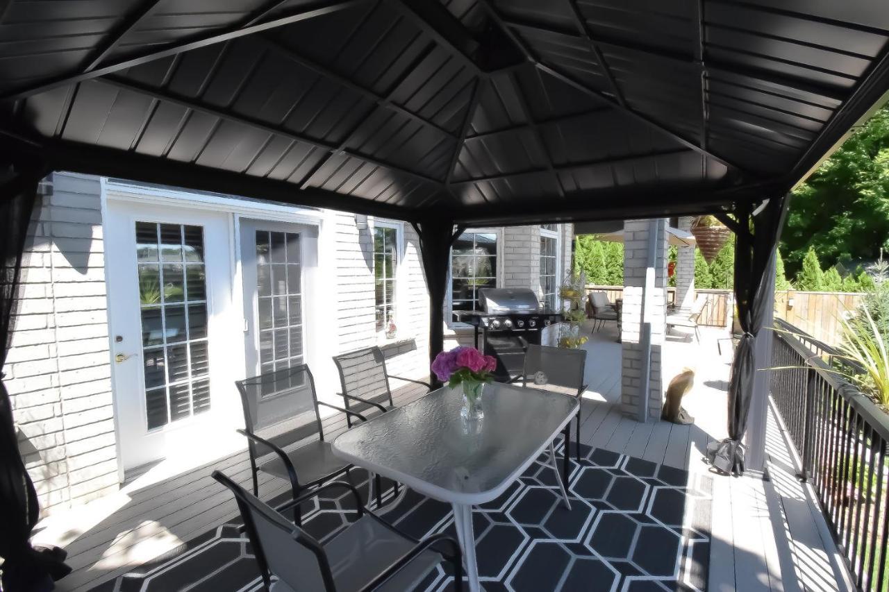 Graystone Bed & Breakfast 나이아가라온더레이크 외부 사진