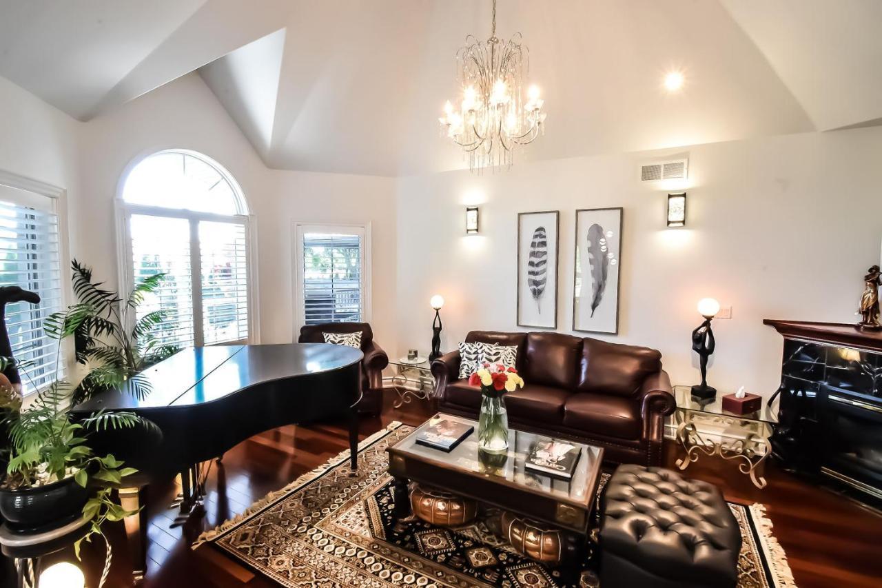Graystone Bed & Breakfast 나이아가라온더레이크 외부 사진